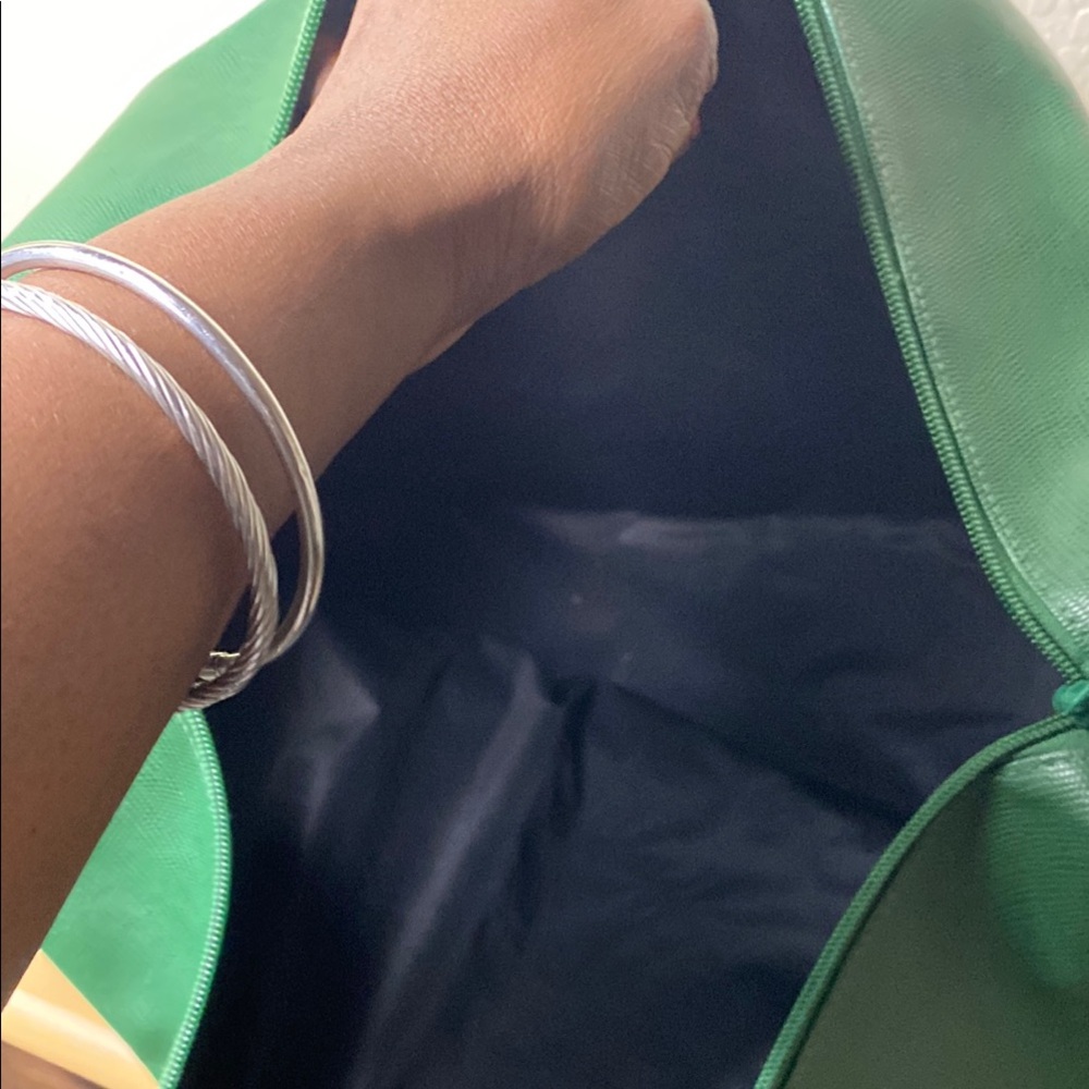 Christian Dior perfume vintage Green PVC Tote weekender bag, with Gold Accents - Picture 9 of 10
